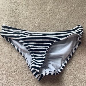 super cute bikini bottoms